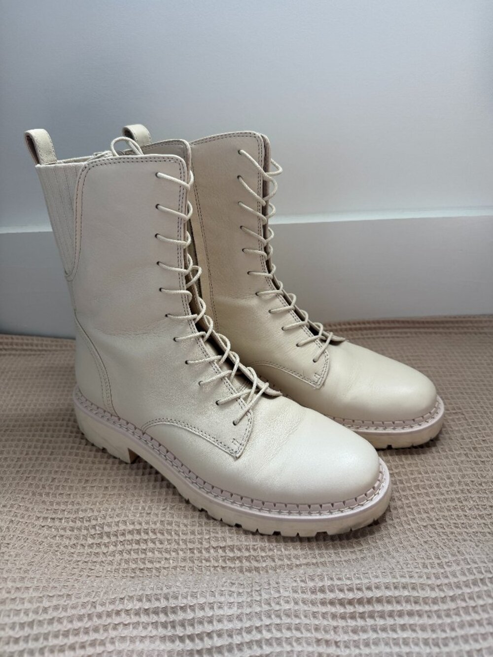 Sam Edelman Lex Cream Leather Lace-Up Boots Size 7.5